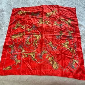 Beautiful Red Rectangular 32x34 Scarf Horse & Carriage Pattern Equestrian